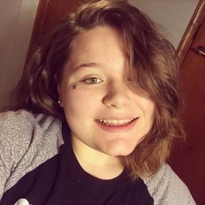 Meet your Posher, Whitney